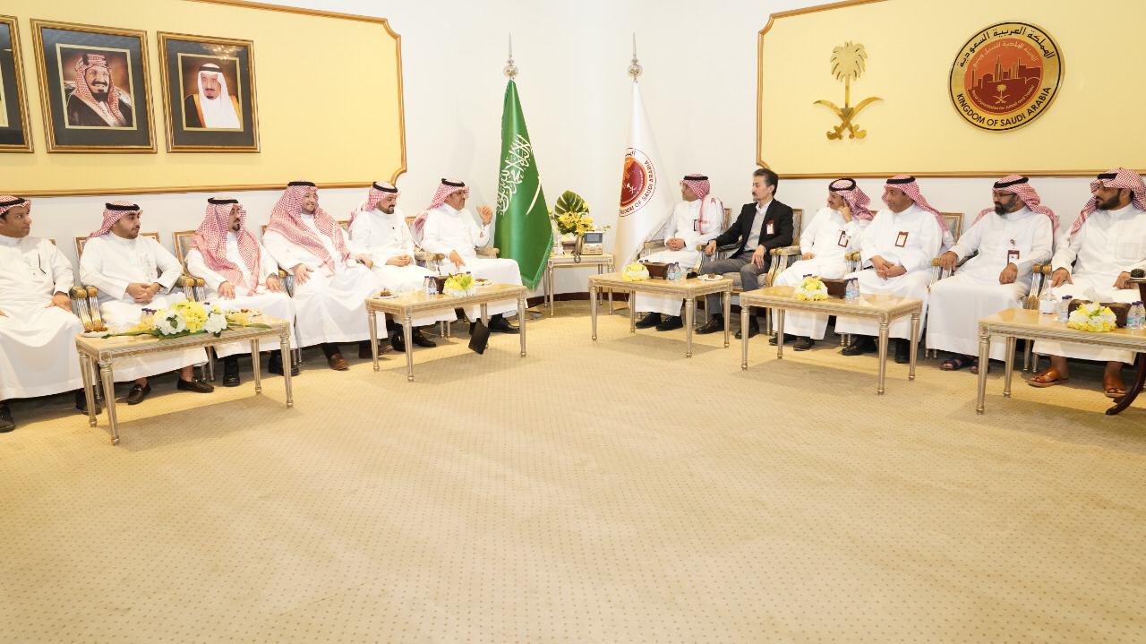 وفد من الاعتماد السعودي يزور الهيئة الملكية للجبيل